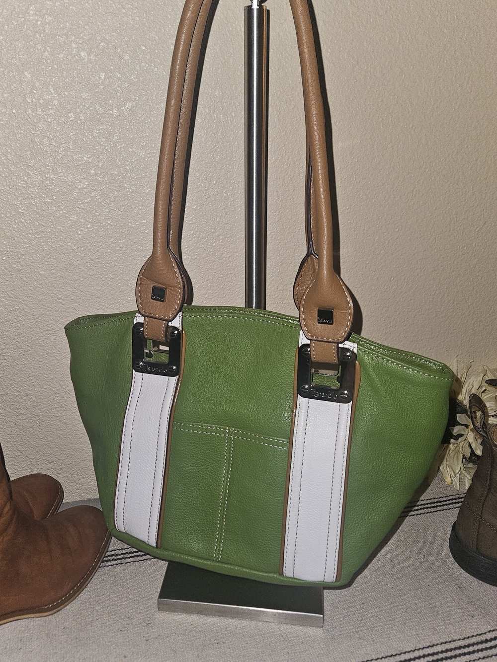Tignanello Green Leather Shoulder Bag with Tan Handles and White Straps